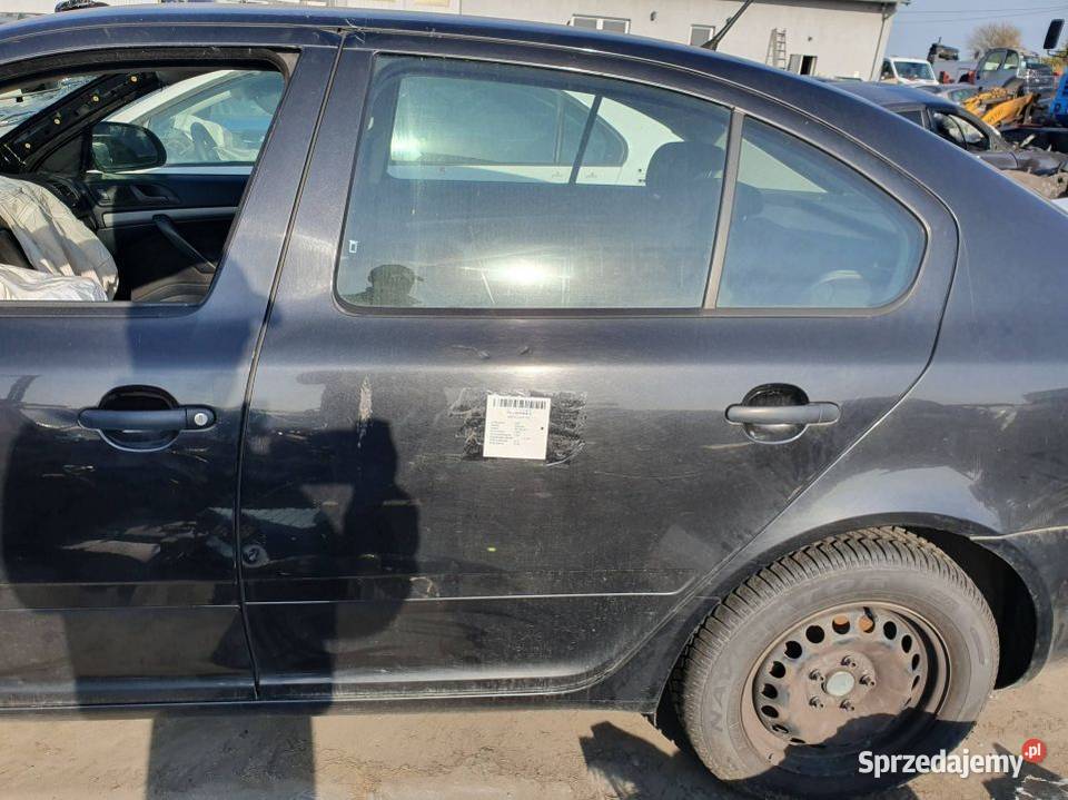 DRZWI LEWE TYŁ SKODA OCTAVIA II LF9R Lipno