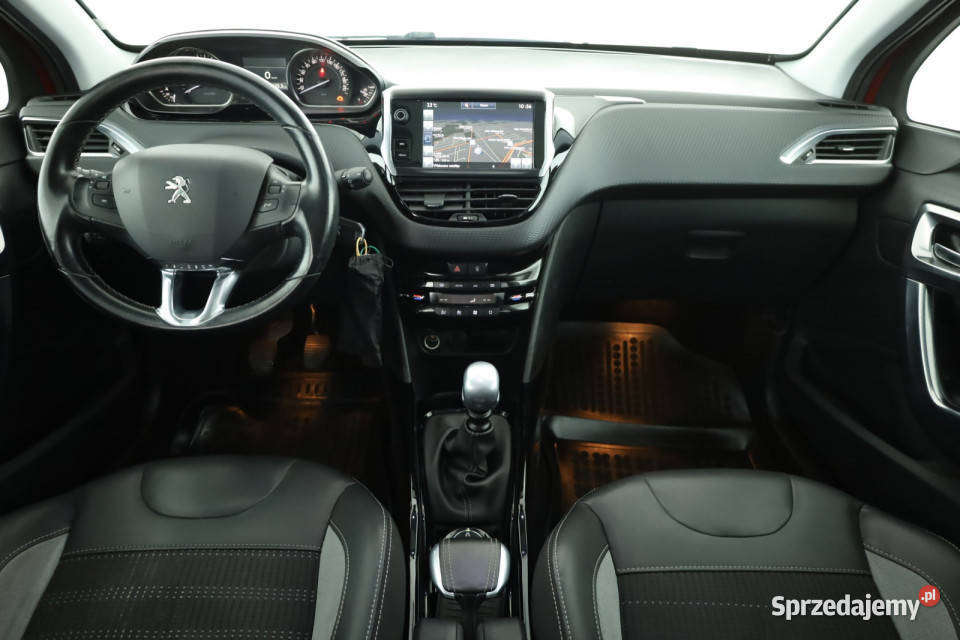 Peugeot 2008 12 PureTech Piaseczno