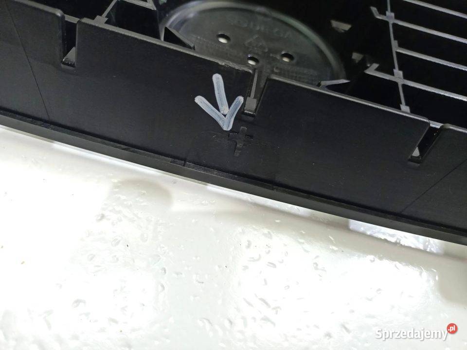 Fiat Linea 20072013 ATRAPA GRILL CHROM CZARNY Atrapy Skarżysko-Kamienna