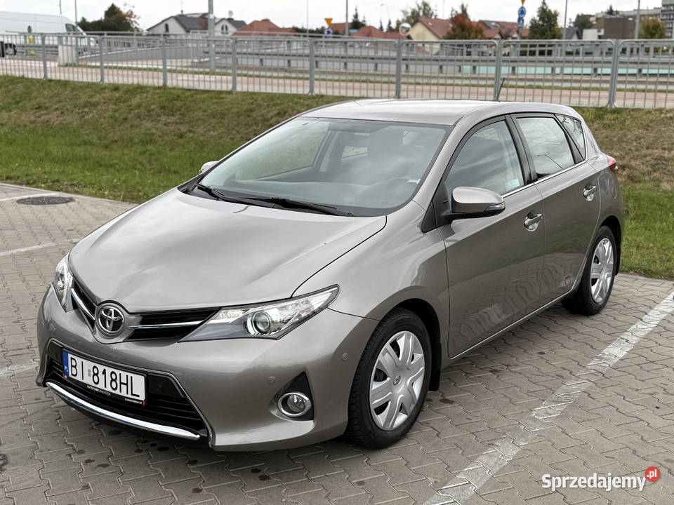 Toyota Auris II 16 Valvematic 132 Polski salon Białystok