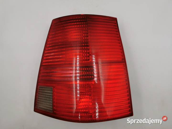 Lampa Prawy Tył Tylna Prawa VW Bora Golf IV Wyszków