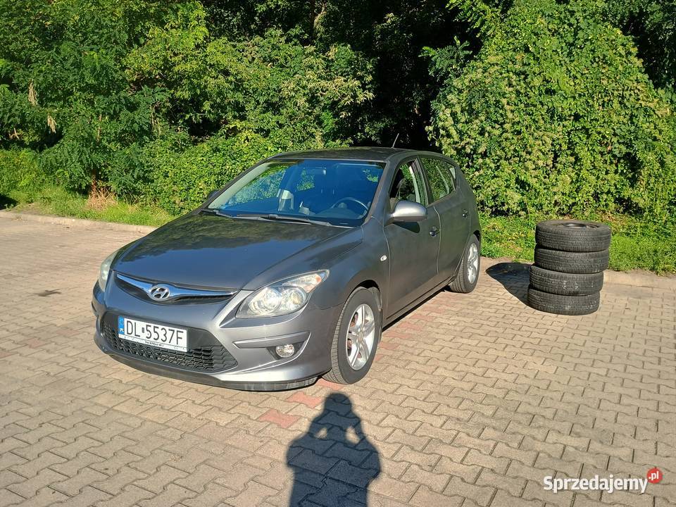 Hyundai i30 16 CRDi 148 Skóra Hak Czujniki Rok produkcji 2010