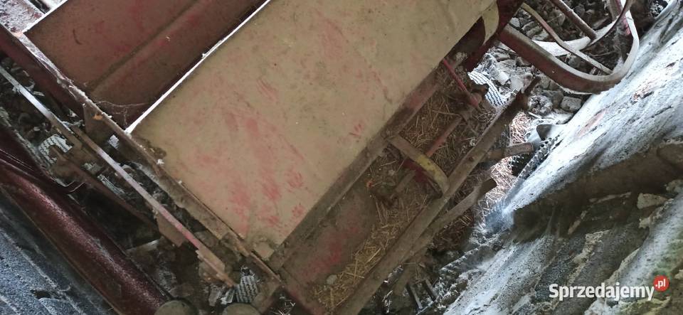 Młocarnia z prasą nieuszkodzony Ćwiklice