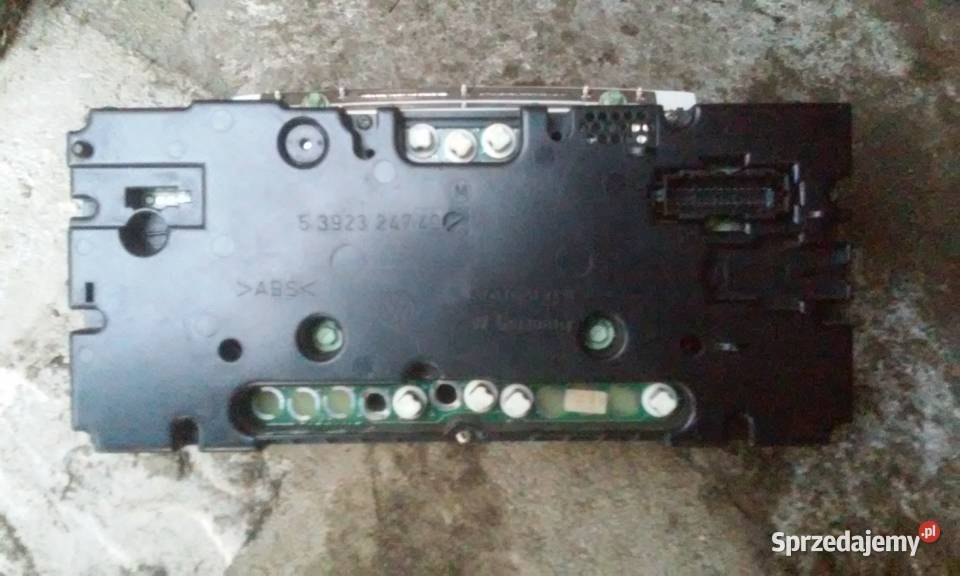 Licznik Golf 3 Vento Benzyna 18 Wyposażenie wnętrza Barlinek