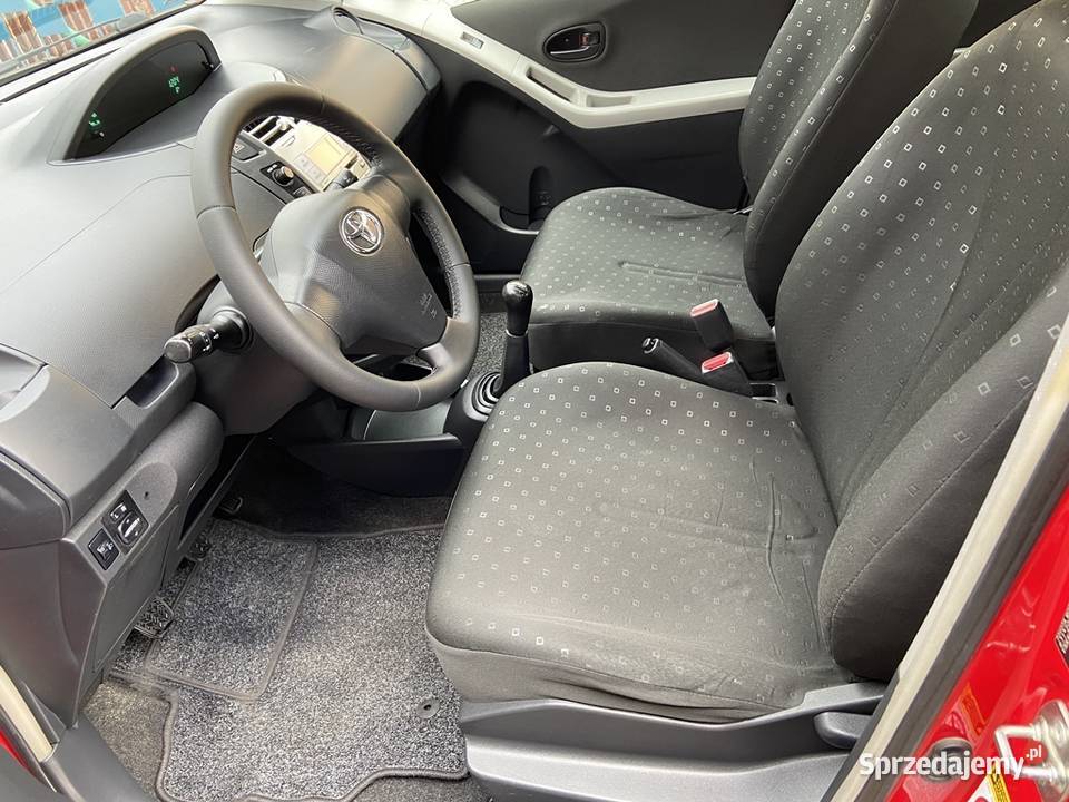Toyota Yaris 13 Benzyna SOL Salon Polska Rok produkcji 2007 Radom