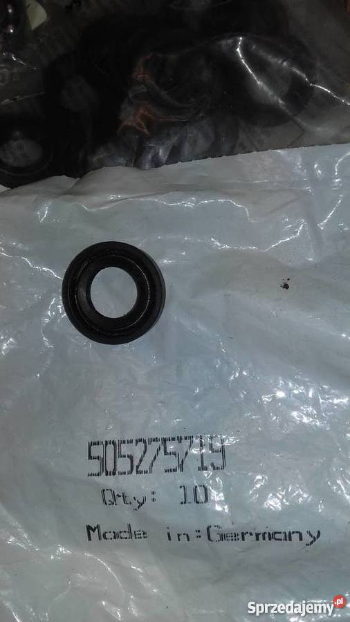 uszczelniacze wału Husqvarna 362365371372371K Żywiec sprzedam
