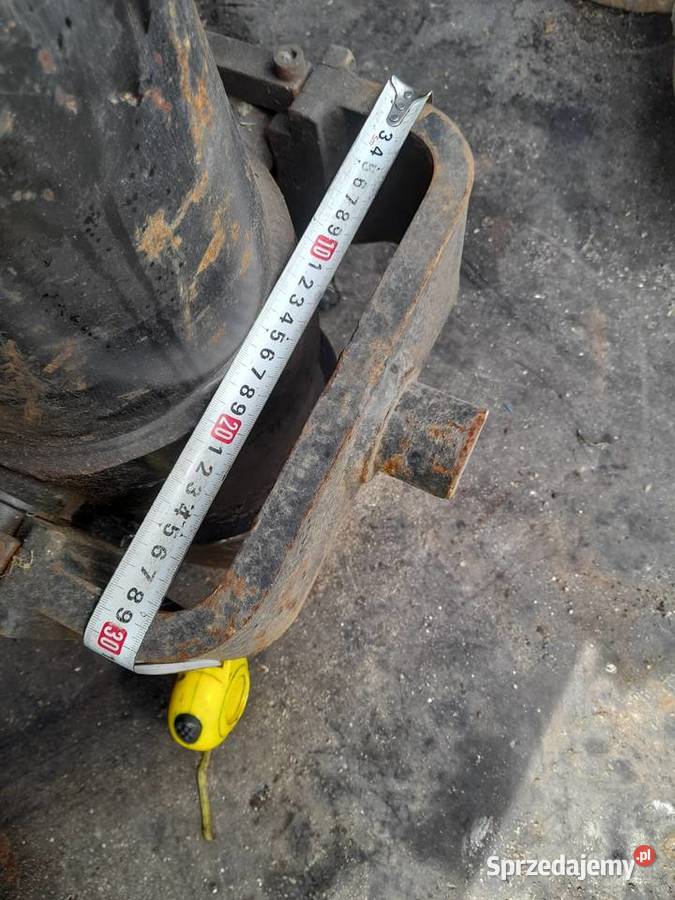 Duży siłownik wywrotu 8 sekcji wysuwu Łowicz