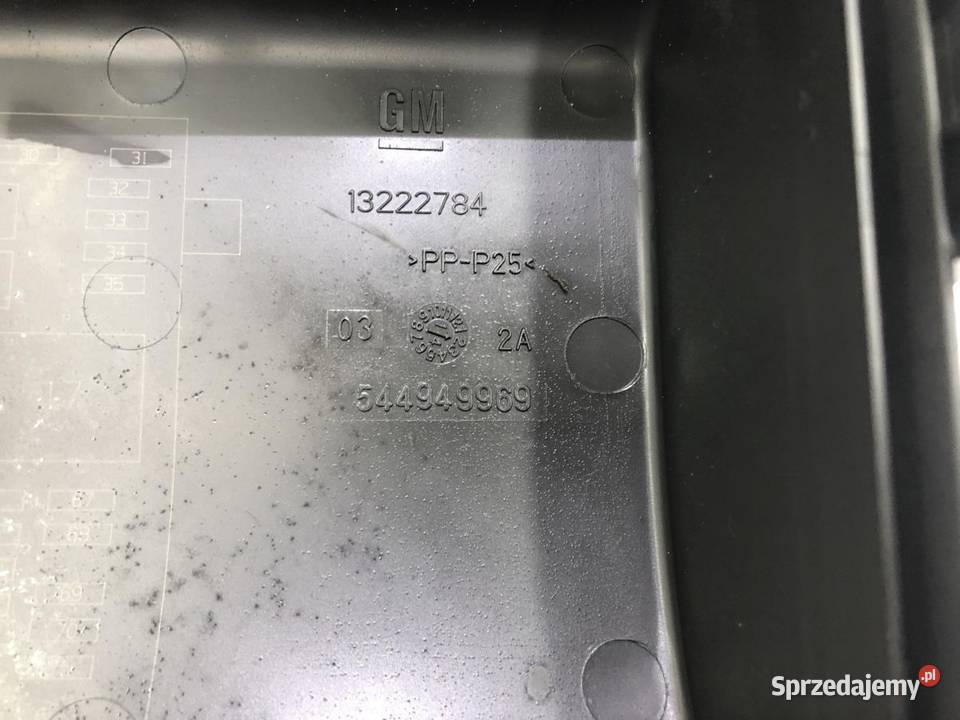 POKRYWA BEZPIECZNIKÓW OPEL INSIGNIA A 13222784 sprzedam
