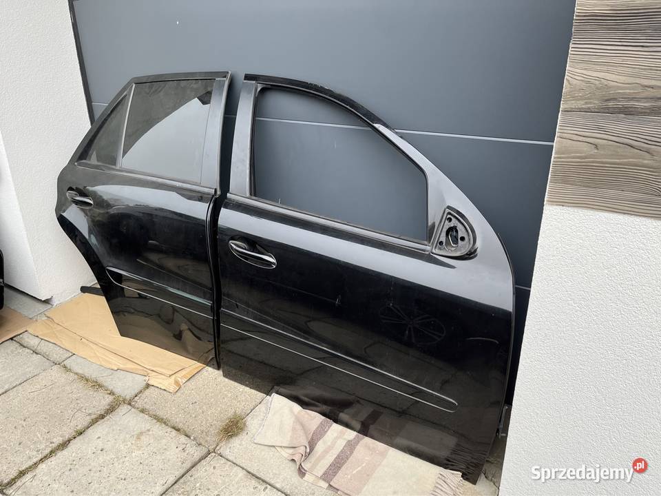 Mercedes W164 Lift Drzwi prawe części blacharskie Bełchatów sprzedam