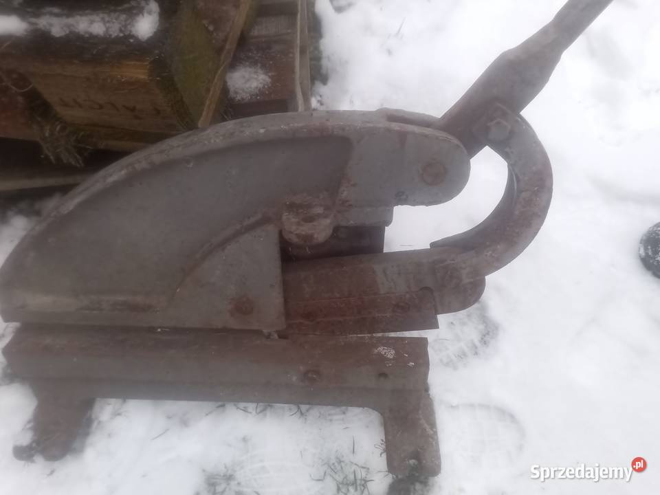 Sprzedam gilotynę 2 sztuki duża i mała Kozłów Biskupi