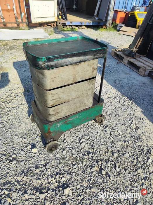 Skrzynka narzędziowa vintage Pozostałe świętokrzyskie Sandomierz