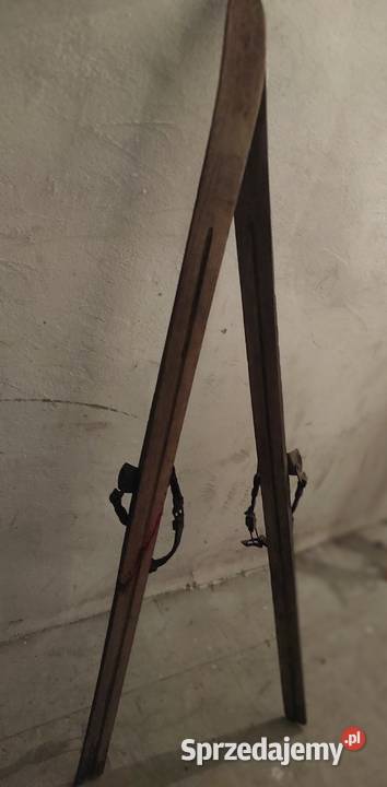 Zabytkowe narty Częstochowa