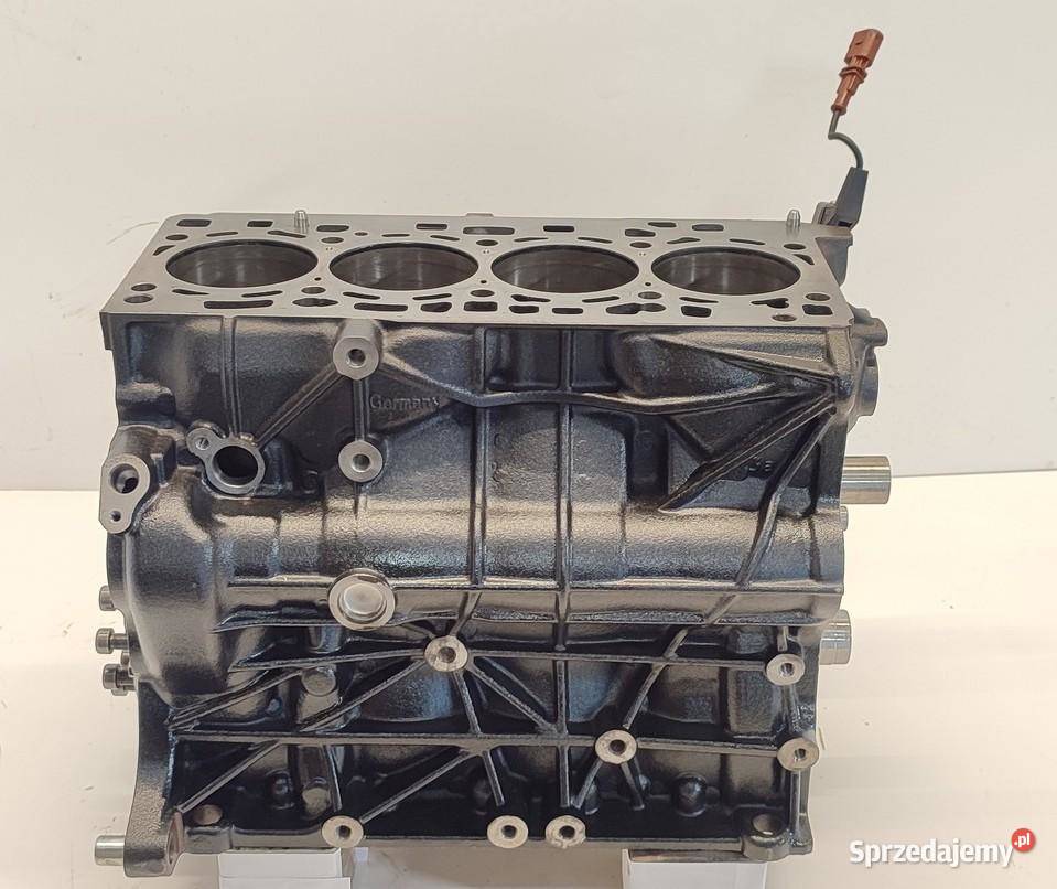 SKODA SUPERB 4 BLOK SILNIKA 05L103011D osobowe