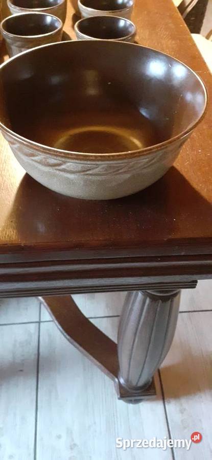 Ceramiczne naczynia zastawy Prusim