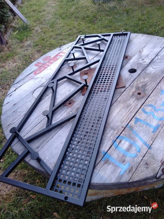 Wieszak ścienny metalowy nowoczesny duży Mrągowo