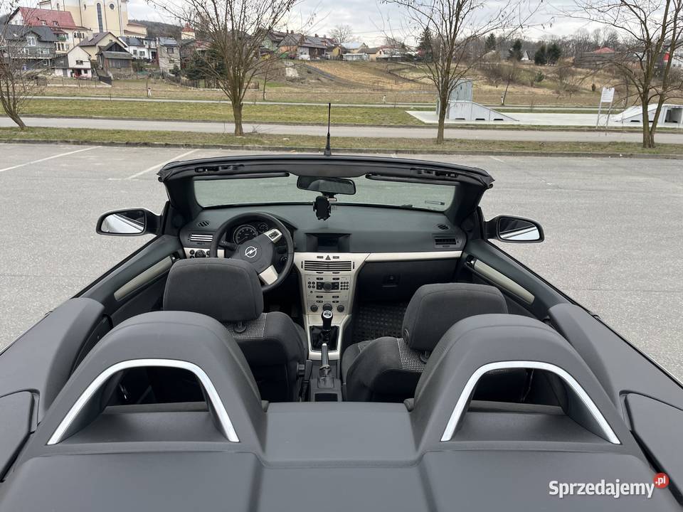 Opel Astra Kabriolet 16 benzyna LPG nieuszkodzony Hucisko Jawornickie