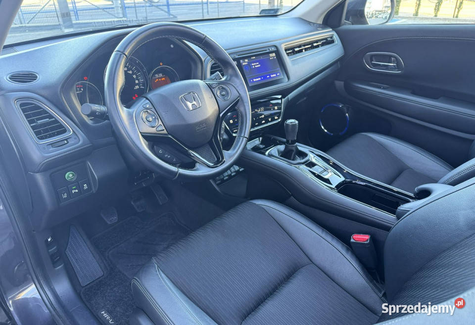Honda HRV Executive panorama 35 przebiegu Toruń