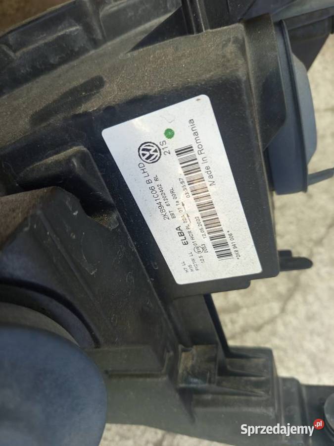 Reflektor prawy VW caddy 20 roku orginalny Rzeszów