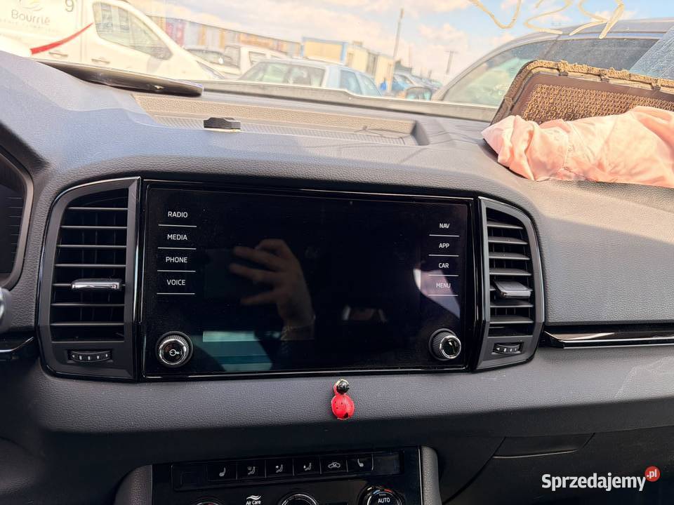SKODA Karoq 15 TSi 150 DSG7 SportLine HD711 150KM śląskie Katowice