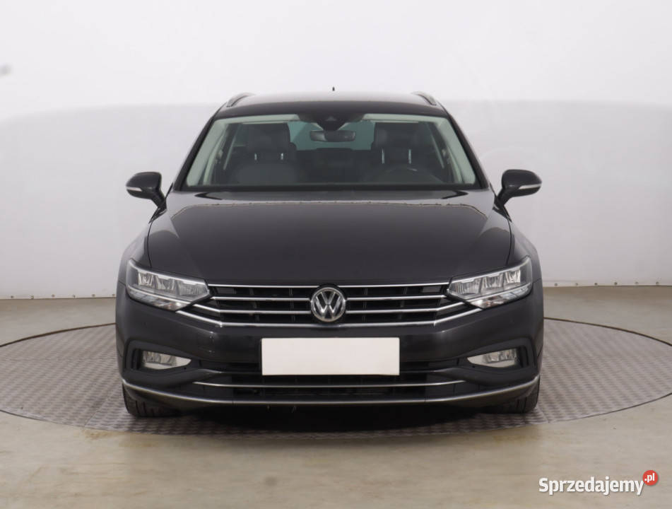 VW Passat 15 TSI benzyna