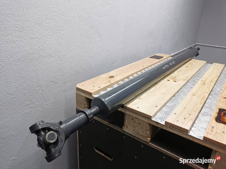 Manitou MLT 627 Wałek napędu osi wielkopolskie Wilkowo sprzedam