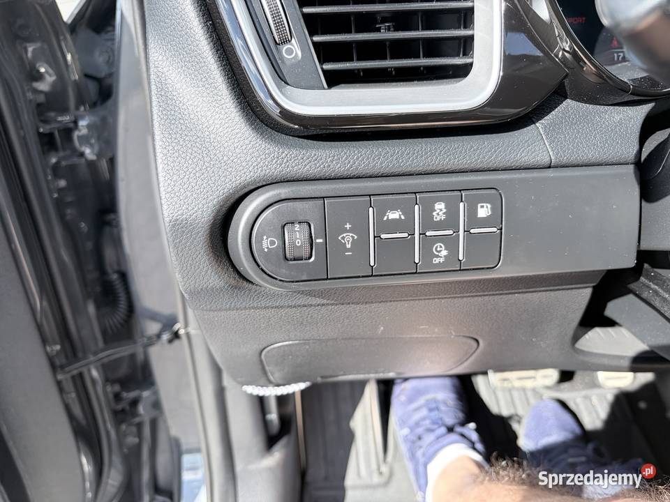 kia xceed 15 141 2022r Piła