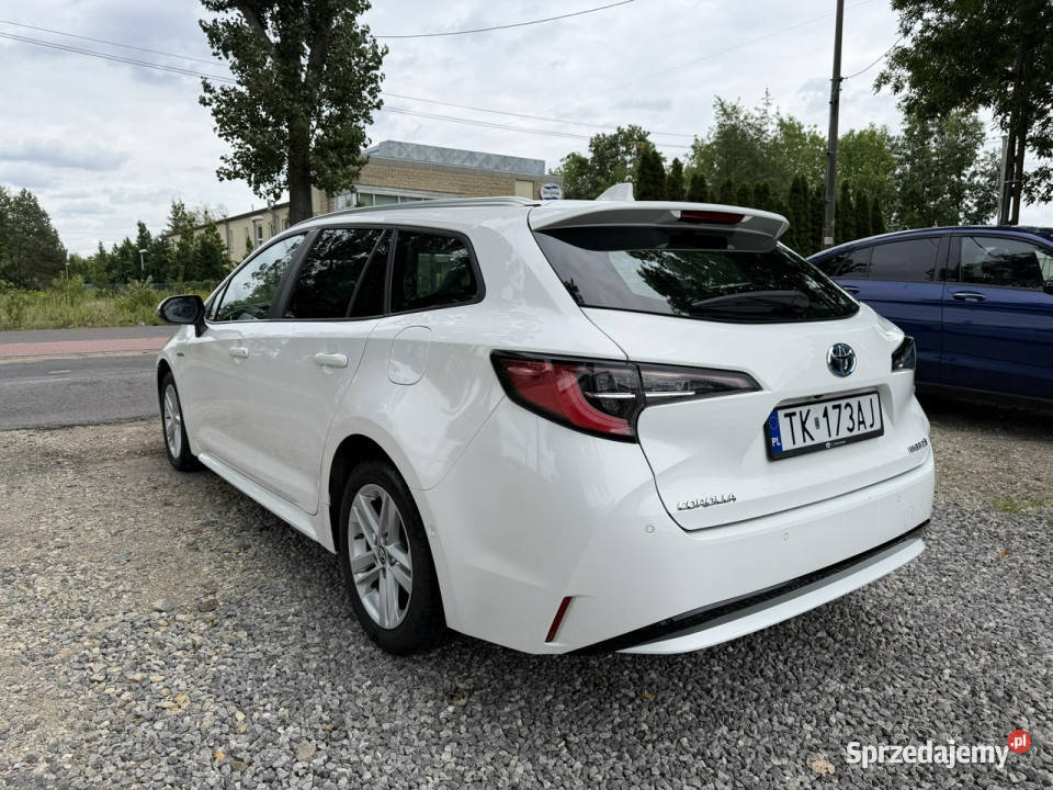 Toyota Corolla 18HSD 122 Serwisowany Virtual Rok produkcji 2021