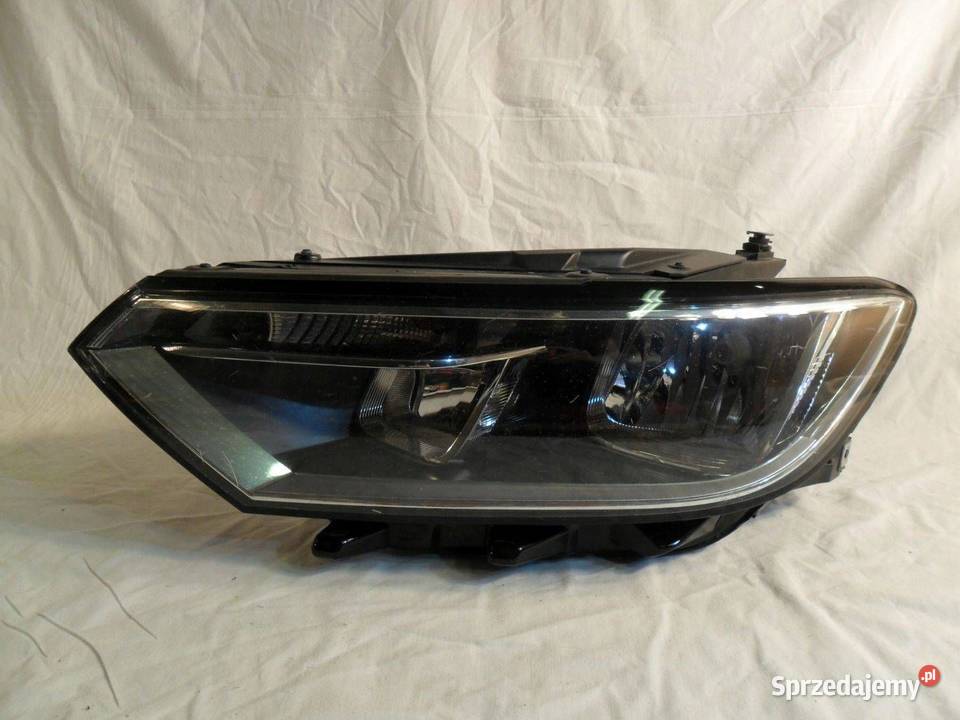 Reflektor Przód strona lewa Volkswagen PASSAT B8 wielkopolskie Nowy Tomyśl sprzedam