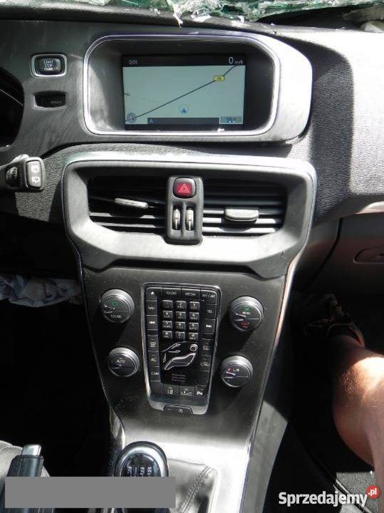 Sprzedam Volvo V40 2013 manualna