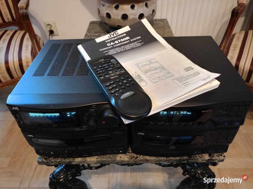 Wieża JVC CAS700R z górnej półki