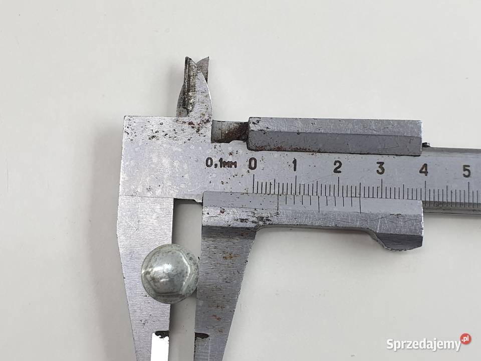 SRUBA SZPILKA POKRYWY TGB BLADE 550 IRS Janowice