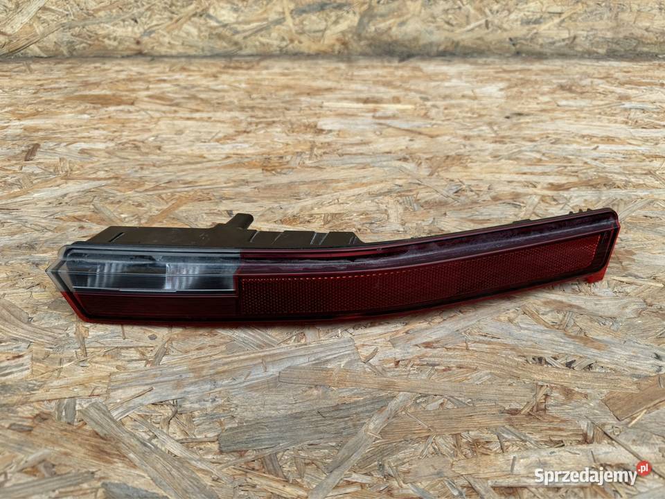 Lampa tył lewa LH w zderzak BMW iX i20 wielkopolskie Sieraków sprzedam