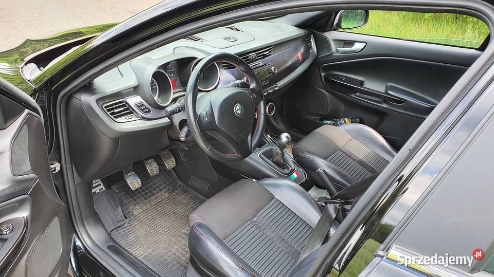 Alfa Romeo Giulietta 14 turbo benzyna Rok produkcji 2011 Radomsko