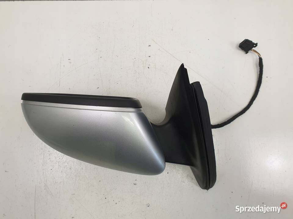 LUSTERKO PRAWE PASAŻERA Skoda Rapid EUR 5 pin Części samochodowe