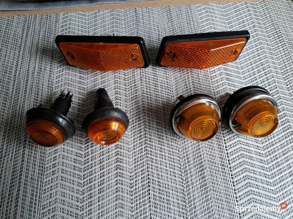 Żarówki samochodowe z czasów PRL 6070r Leszno