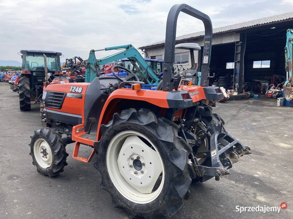 Kubota T240 mocny i niezawodny traktor 24 małopolskie Skała