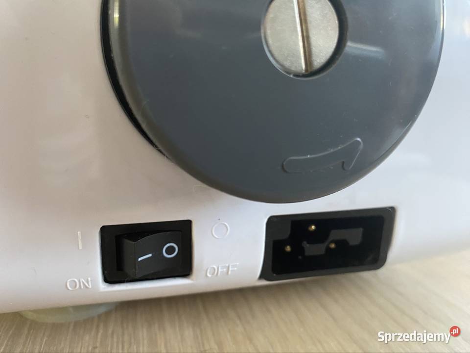 Maszyna do szycia Overlock lubuskie Deszczno sprzedam