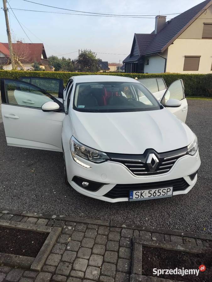 Renault Megane 4 Grandtour auto na zimę