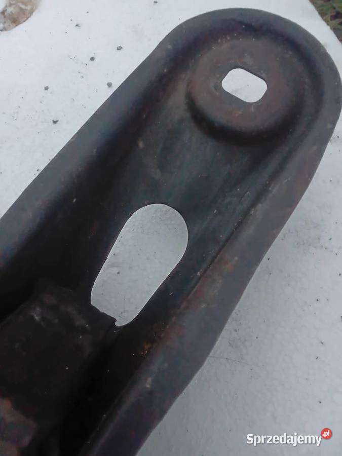 Mercedes w123 podpora skrzynia biegów Części samochodowe Milejewo