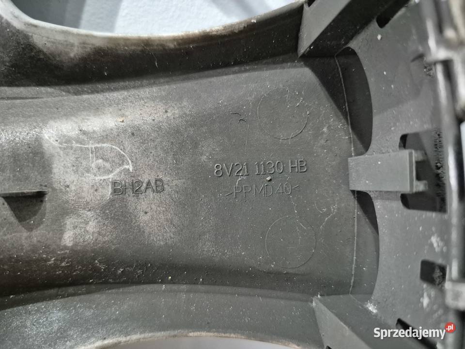 Ford Kołpaki felg 15 8V211130HB oryginalne 2