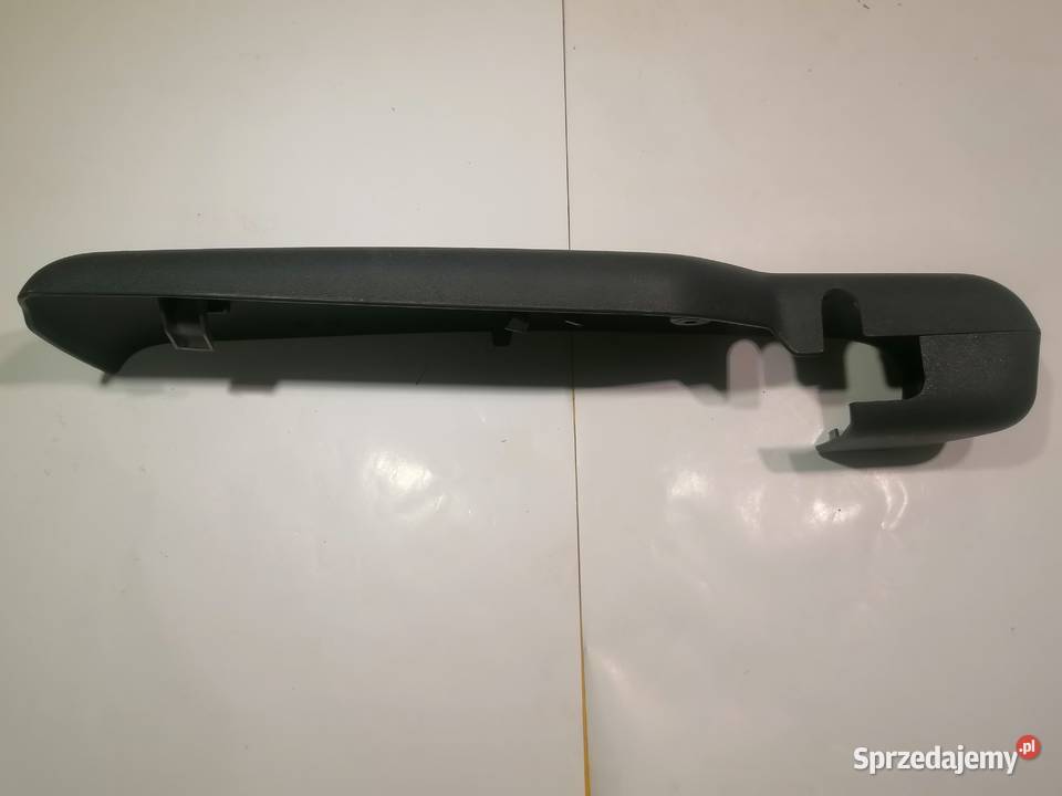 osłona dolna fotela przód lewa 670prawa 672 Rok produkcji 2004 Piotrków Trybunalski