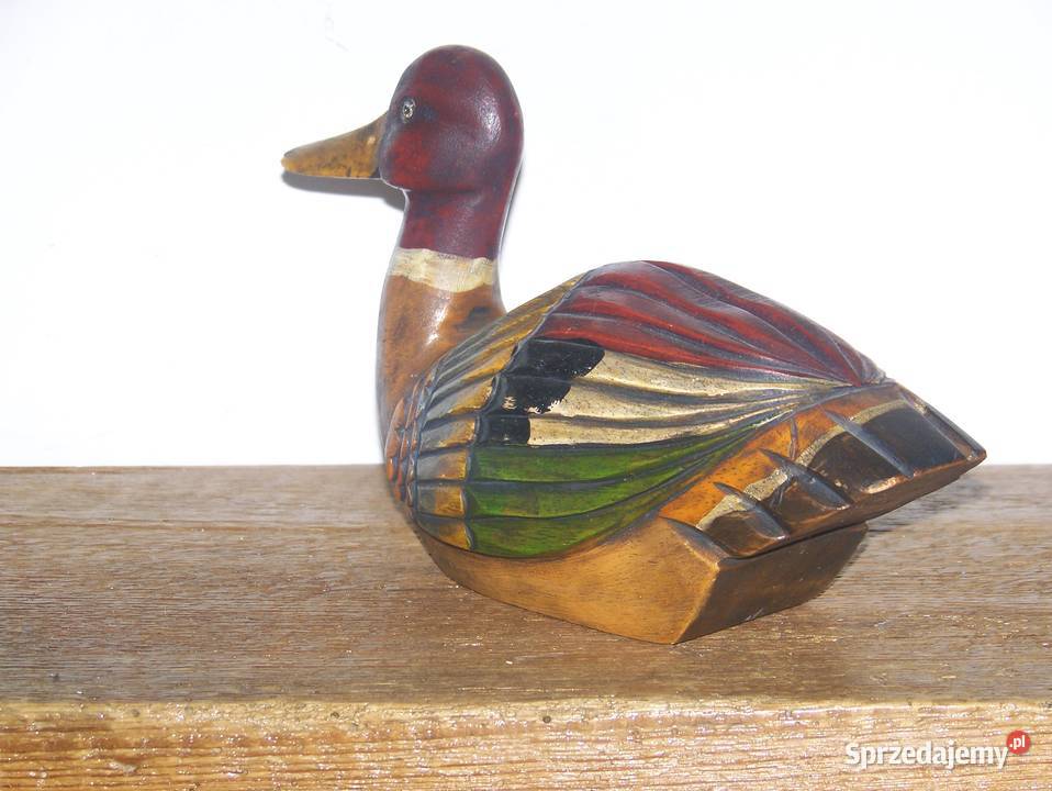kaczka drewniana rzeźbiona Dargikowo