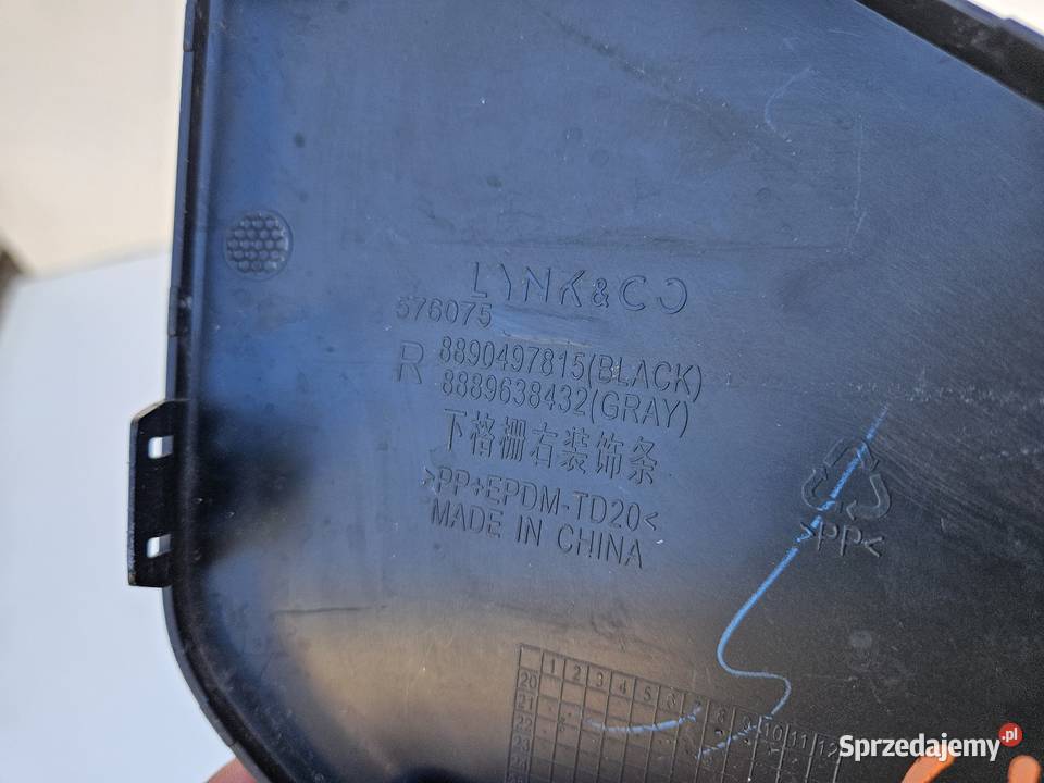 LYNKCO 01 LISTWA PRAWA ZDERZAKA PRZÓD PRZEDNIA Listwy i nakładki Międzychód