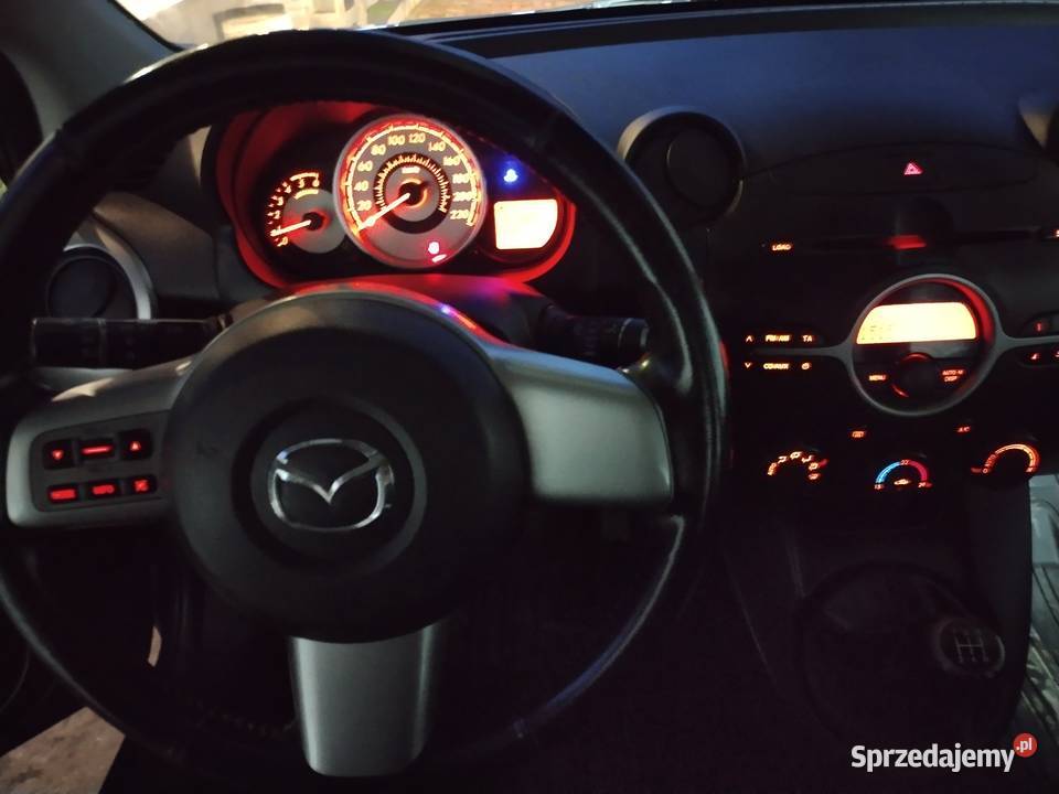 ZADBANA MAZDA 2 diesel 2008 r 100KM Ruda Śląska