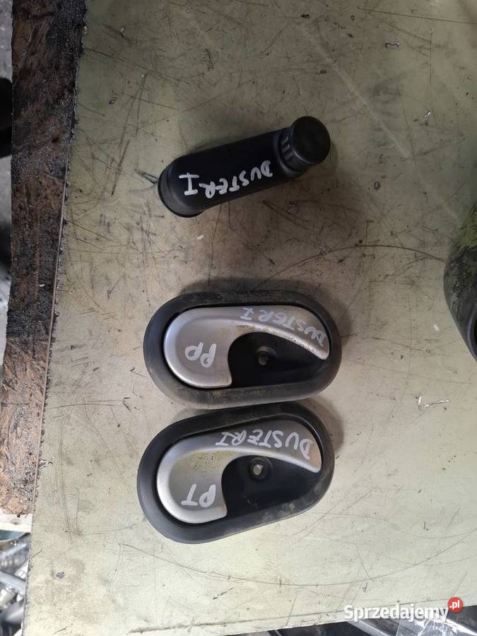 DACIA DUSTER I korbka szyby