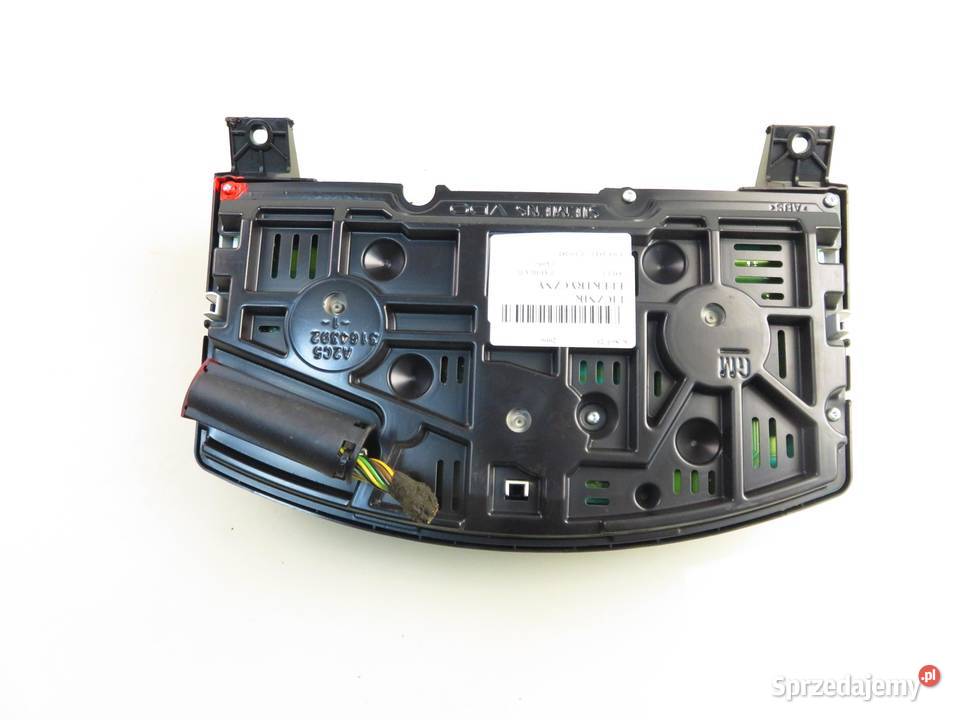 LICZNIK OPEL ZAFIRA B A05 19 CDTI 8V 120 Z 19 DT osobowe małopolskie