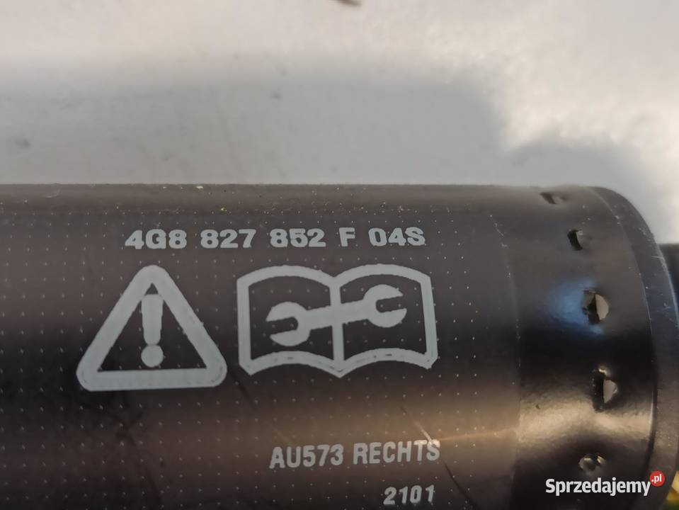 AUDI A7 4G SIŁOWNIK KLAPY PRAWY 4G8827858S