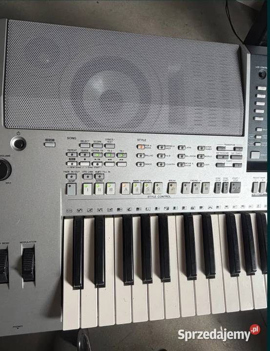 Yamaha psr s 710