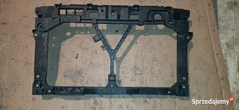 Pas przedni wzmocnienie mazda 3