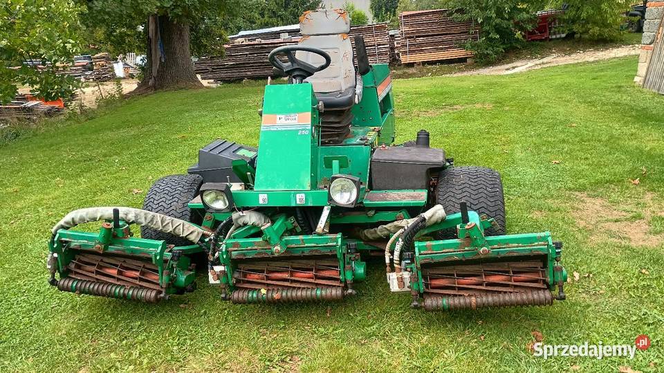 Kosiarka RANSOMES FAIRWAY 250 silnik KUBOTA 25 podkarpackie Rzeszów sprzedam